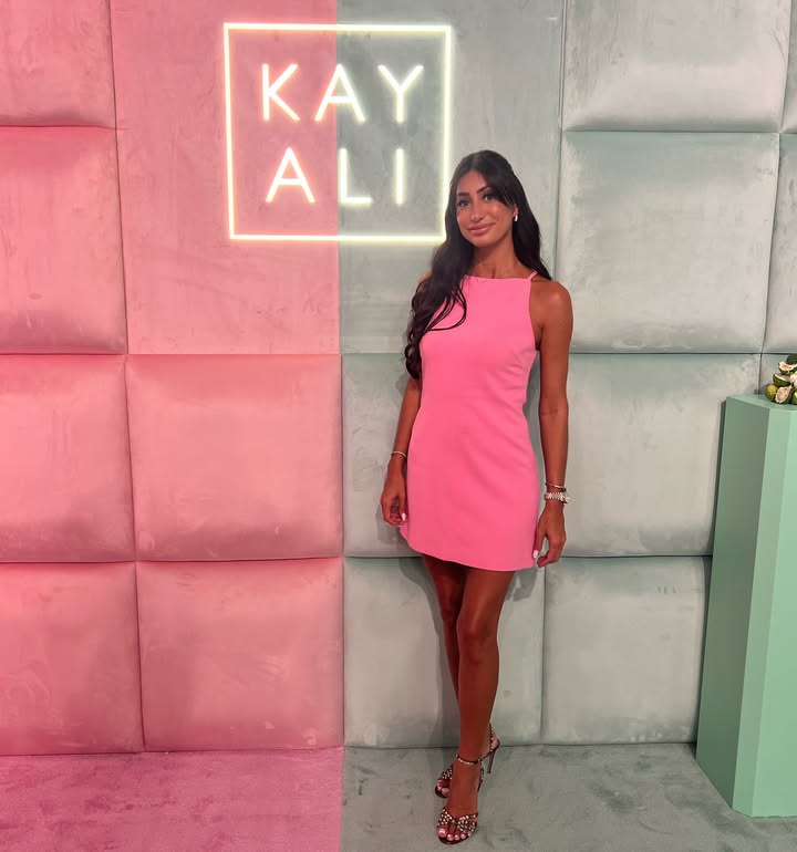 Instagram post by @jasmiini_ for KAYALI FRAGRANCES. Caption reads: Stepping into the sweetest world with @kayali....