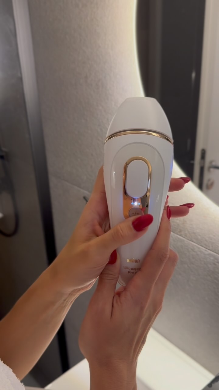 Instagram post by @nicol.mavridi for Braun. Caption reads: #ad Η αποτρίχωση στο σπίτι γίνεται πιο εύκολη και....