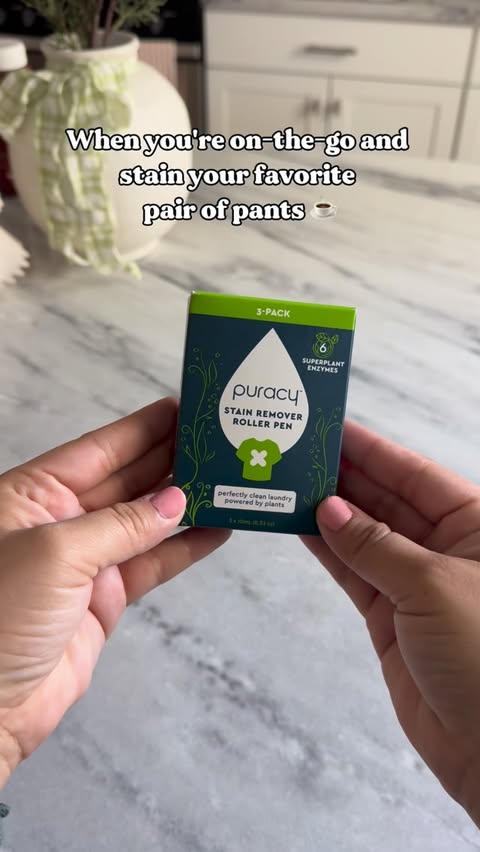 Instagram post by @karinaalyza for Puracy. Caption reads: Mom hack unlocked ✨
This @puracy roller pen stain....