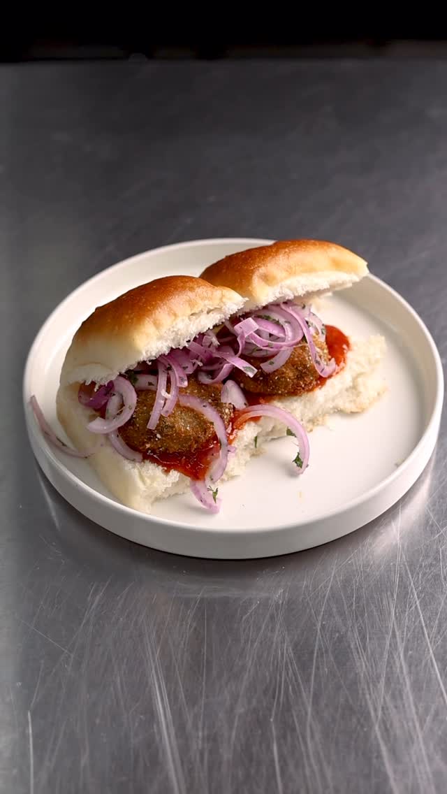 Instagram post by @chefameyyaamahajani for Ching's Secret. Caption reads: Whip up some crispy Hara Bhara Kebabs for the....