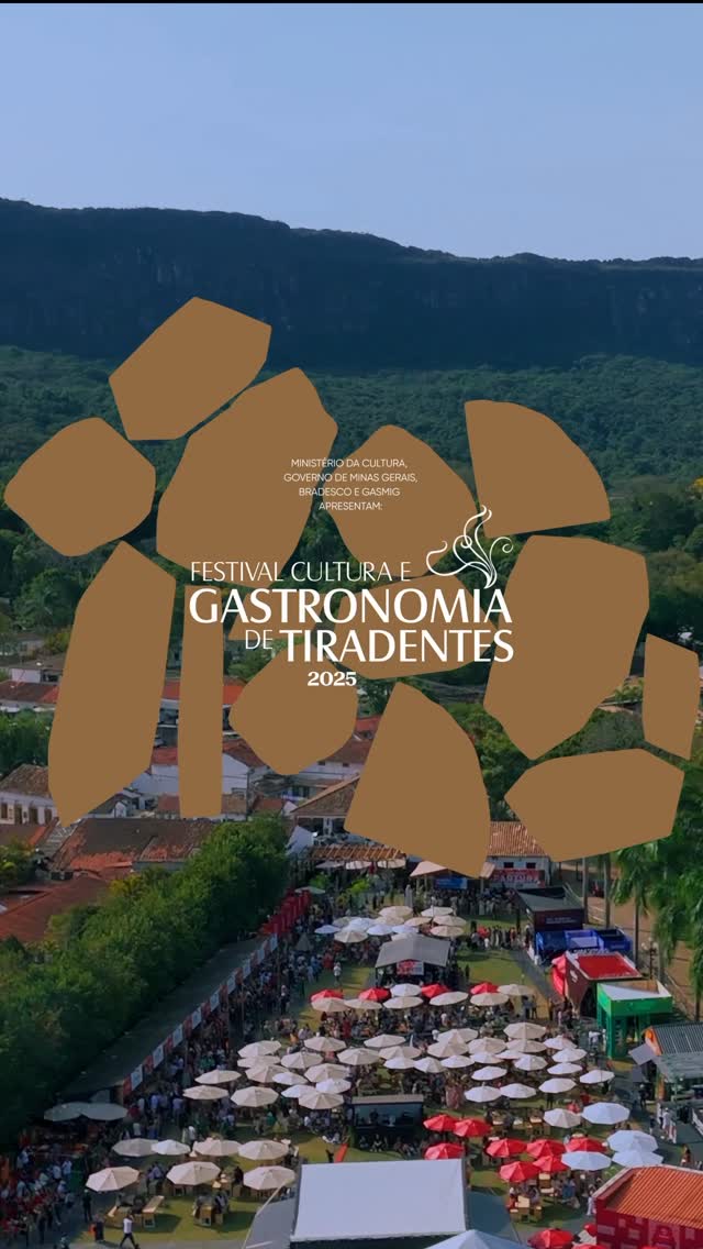 Instagram post by @gasmigoficial for Claro Perú. Caption reads: E o nosso final de semana foi assim - farto em....