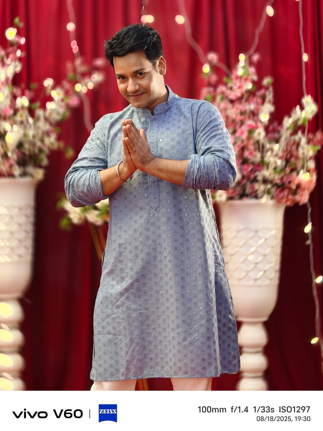Instagram post by @khushaal_pawaar for vivo. Caption reads: Shaadi ki decoration pe 100 logon ke opinion....