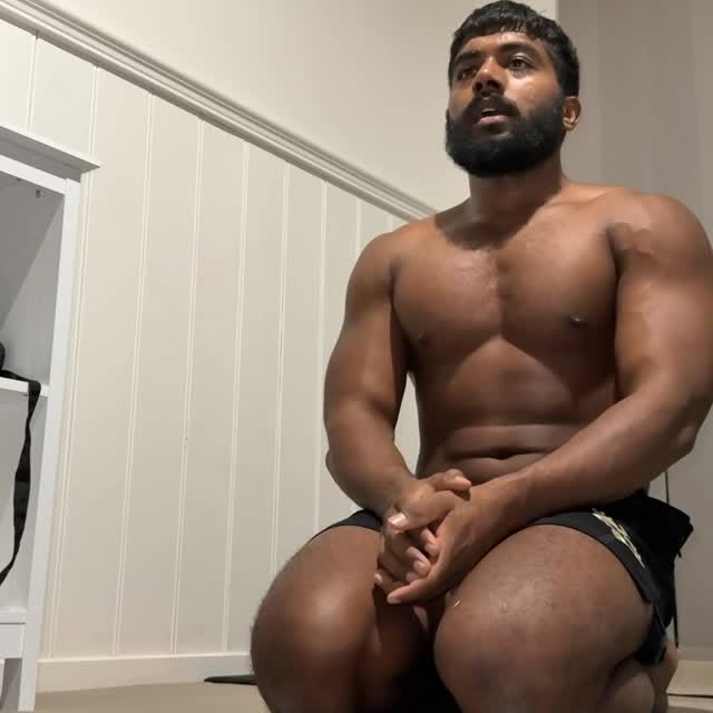 Instagram post by @ankit_baiyanpuria for MuscleBlaze. Caption reads: Day 7.