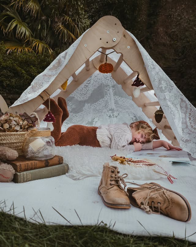 Instagram post by @summer.isabellas.stories for Goodevas. Caption reads: There’s a certain kind of magic that only....