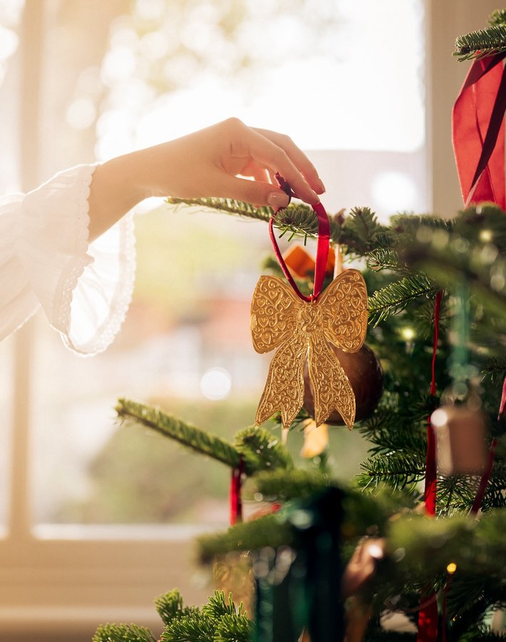 Instagram post by @printcessmeg for Elizabeth Scarlett. Caption reads: [...] of a special collaboration with....