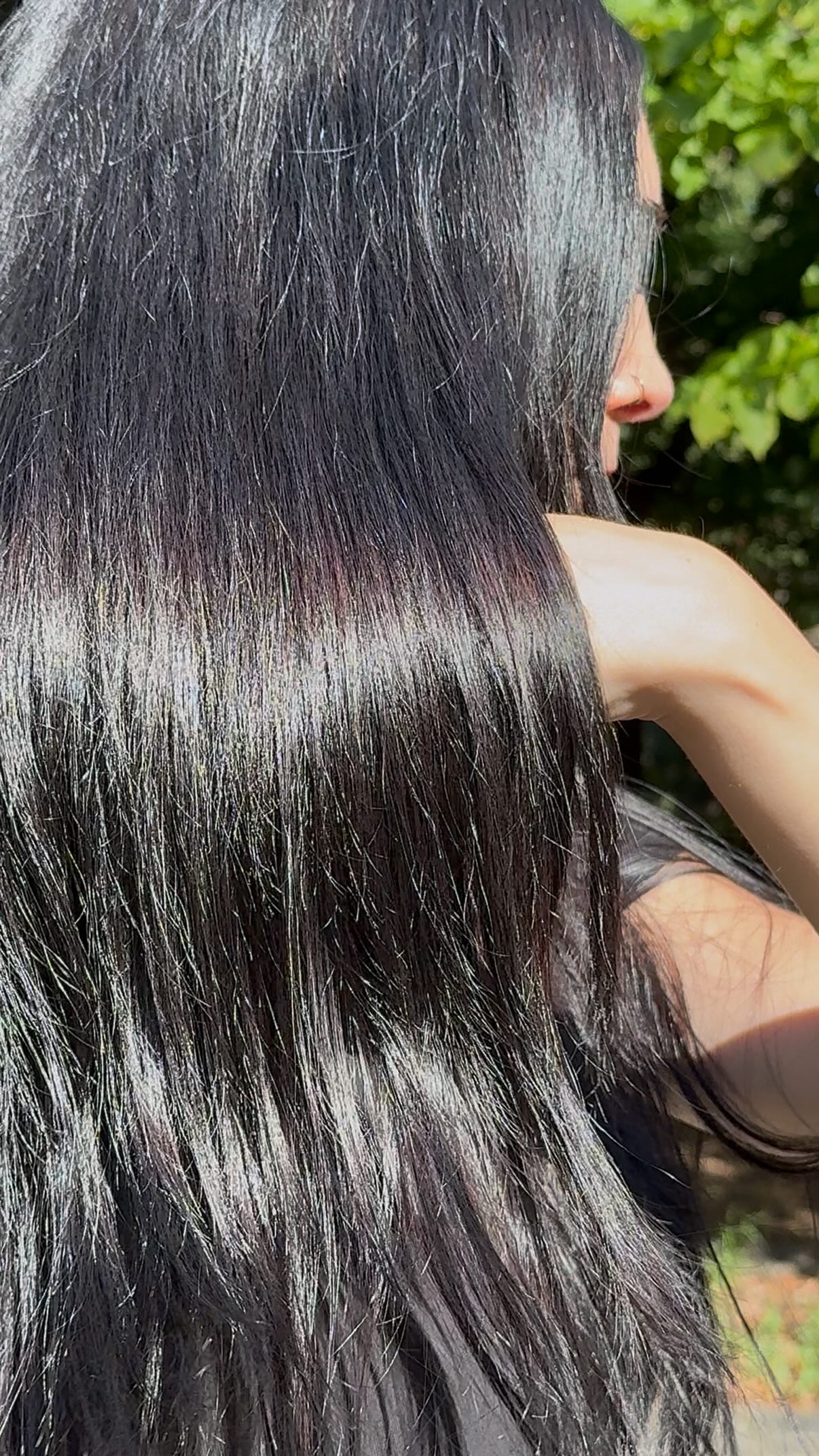 Instagram post by @sssinister_ for Mulac Cosmetics. Caption reads: Con GLOSSSSSY by @mulaccosmetics anche i miei neri....