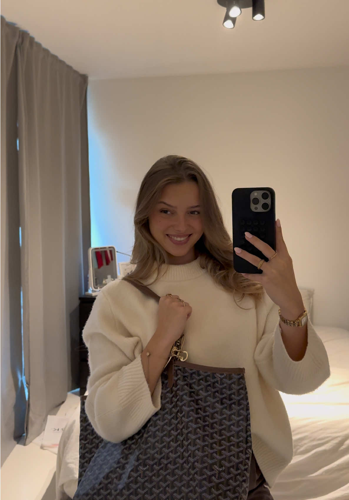 TikTok post by @dupontluna for Subdued. Caption reads: Publiciteit @Subdued - Shopping day at Subdued 🤍....