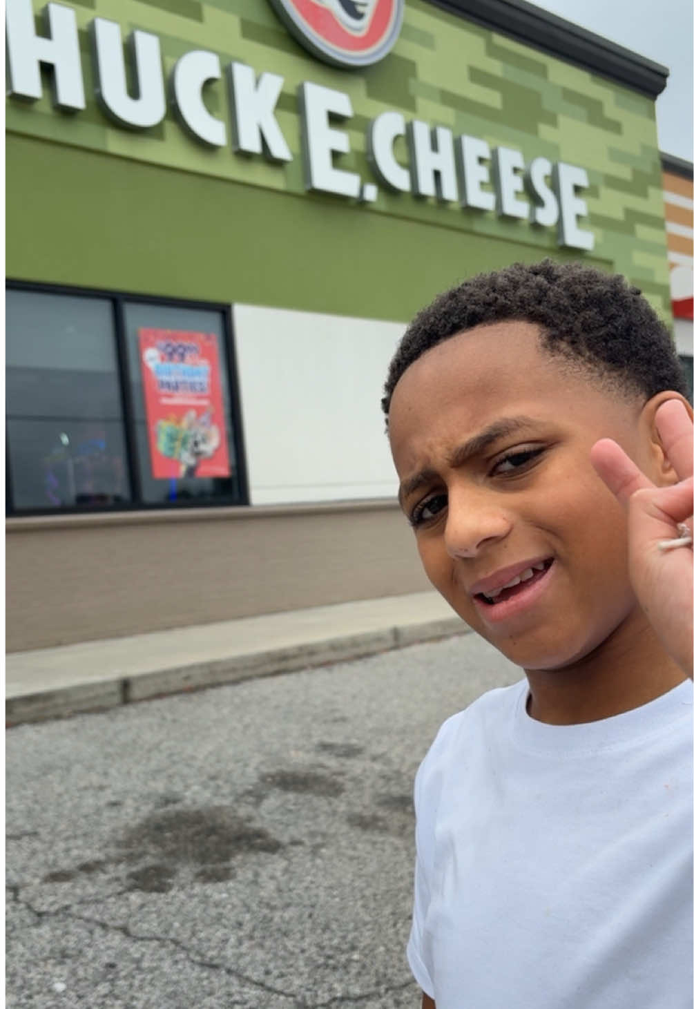 TikTok post by @bigmuffy_ for Chuck E. Cheese. Caption reads: @Chuck E. Cheese please know that he is your #1....