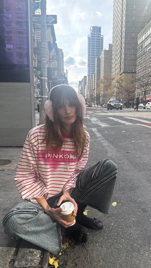 Instagram post by @valeriagisonnaa for PINKO. Caption reads: Special box by @pinkoofficial #PINKOMANIA #PINKO....