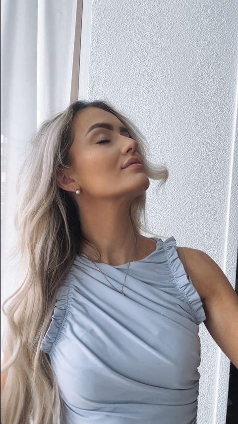 Instagram post by @roomsous for Parfumado. Caption reads: Trying the new Jade Anna perfume from....