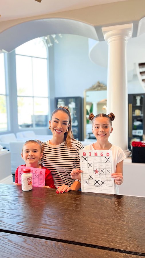 Instagram post by @karlamarquez_ for SmartyPants Vitamins. Caption reads: Our morning routine is so much easier and fun for....