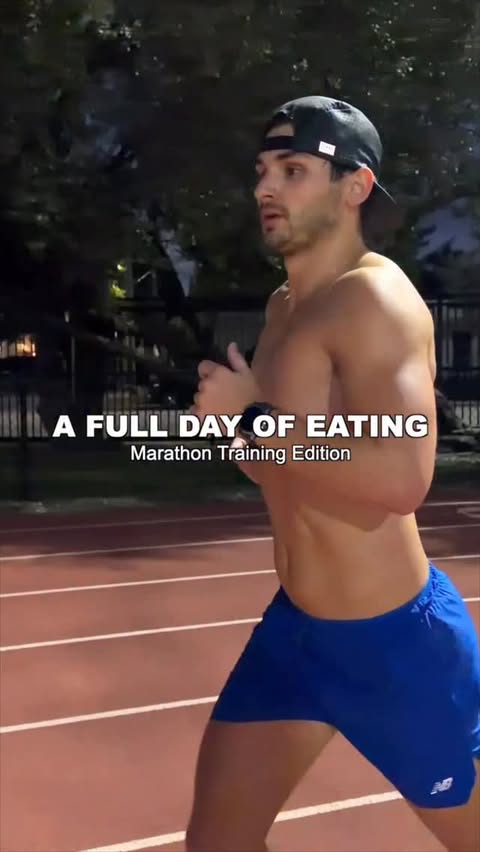 Instagram post by @junkman_4 for No Cow. Caption reads: [...] Training Edition

Today I integrated @nocow....