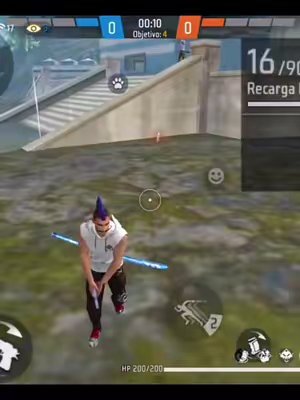 TikTok post by @novin07_ for Garena Free Fire IT. Caption reads: Fingindo ser bot no cs rank 🤣🤣🤣 #FreeFire....