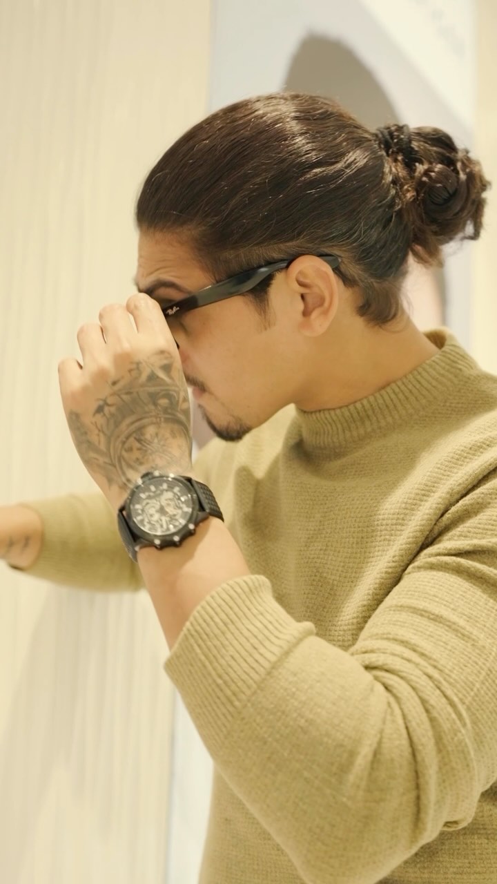Instagram post by @vinayxparmar for Lifestyle Stores. Caption reads: #ad “Keeping it cool, but my wrist is bringing the....