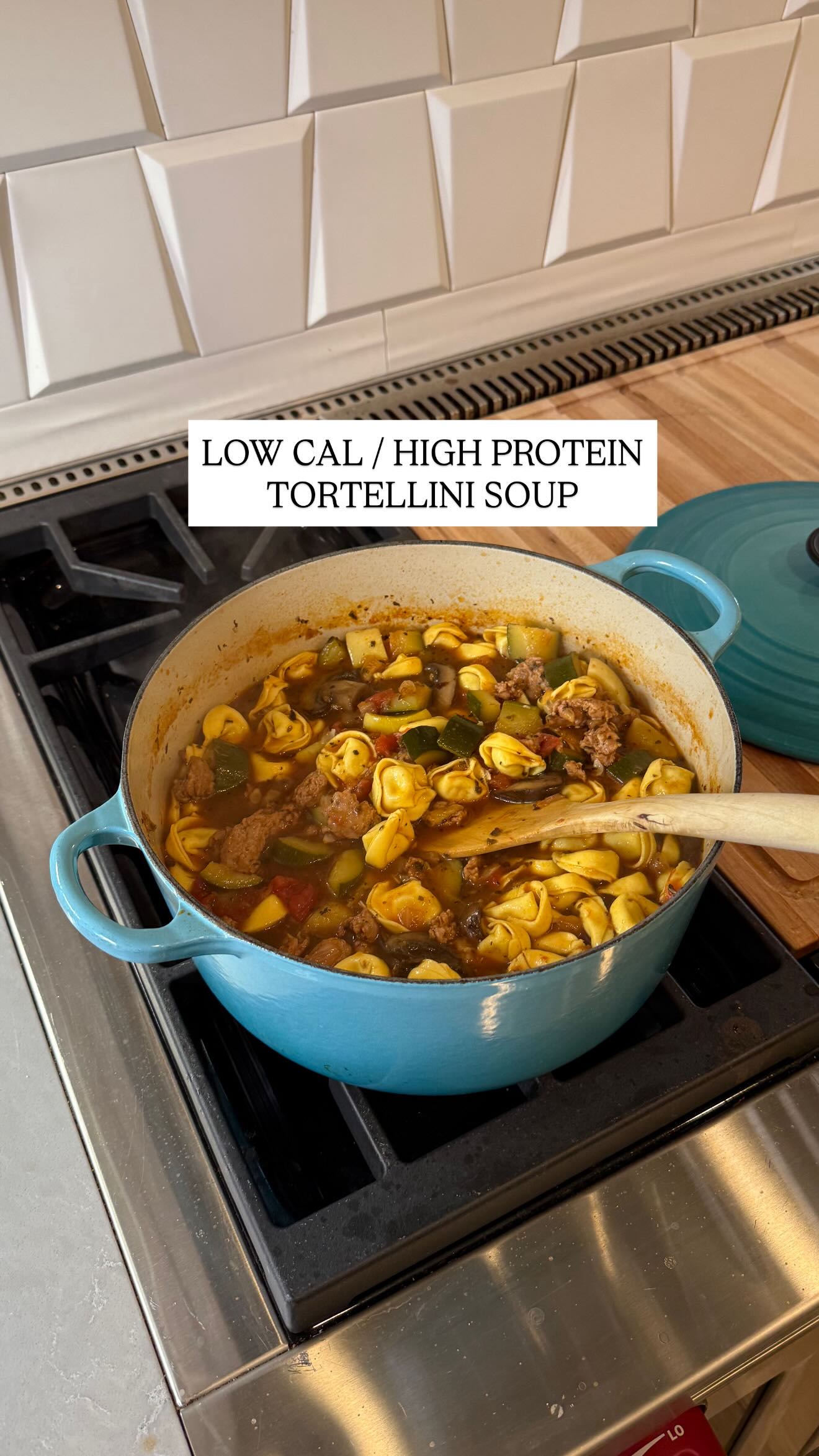 Instagram post by @macro_habits for Kettle & Fire. Caption reads: HIGH PROTEIN / LOW CALORIE TORTELLINI SOUP (32g of....