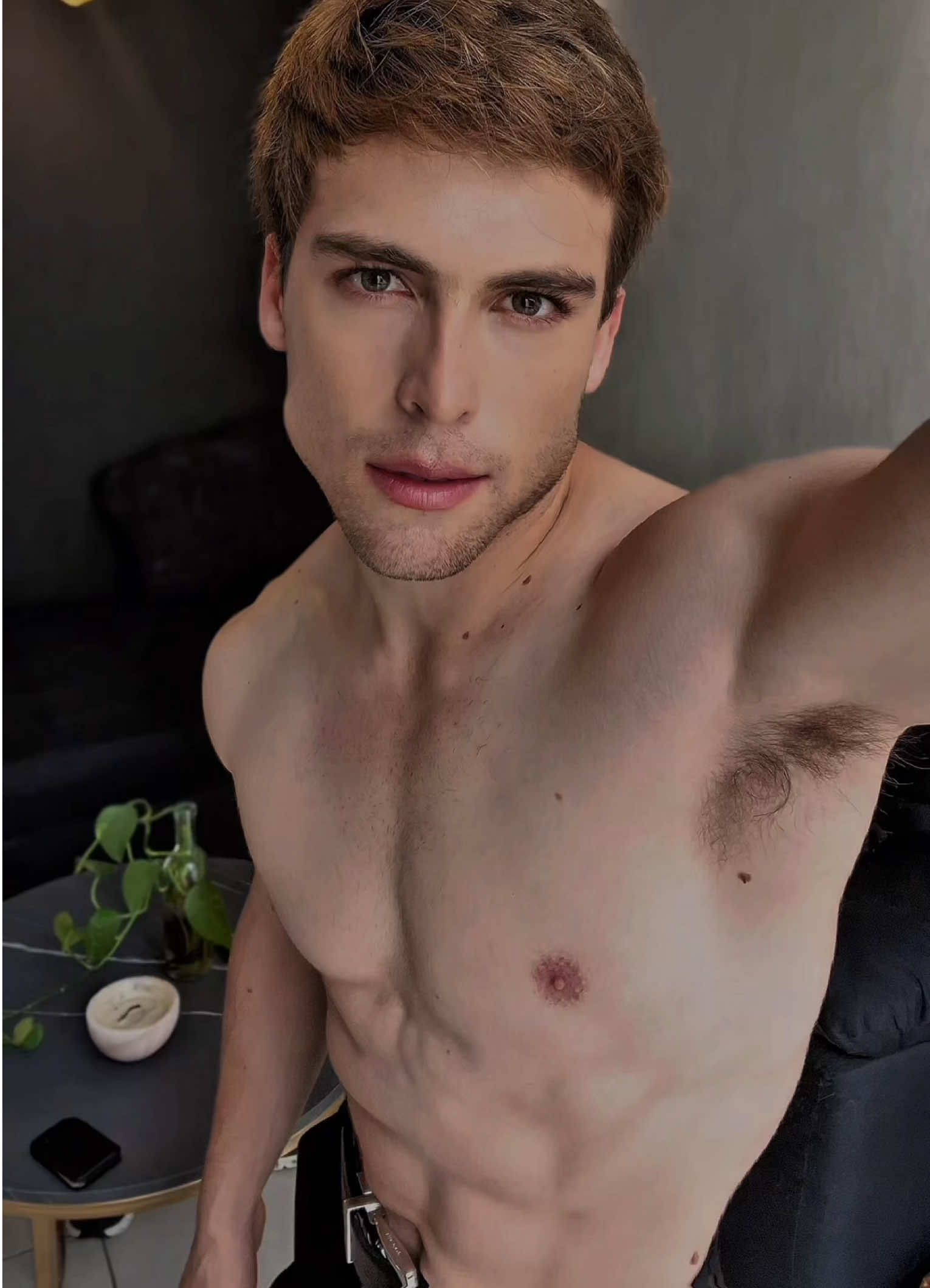 TikTok post by @iamjorgeveliz for JeanPaulGaultier. Caption reads: La nueva fragancia de @JeanPaulGaultier es lo que....
