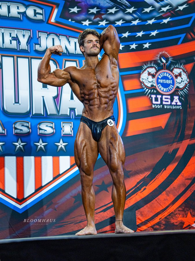 Instagram post by @ckisselc for – Get Raw Nutrition. Caption reads: Stage flicks

Code CKISSEL
@ayblmen 
@rawnutrition....