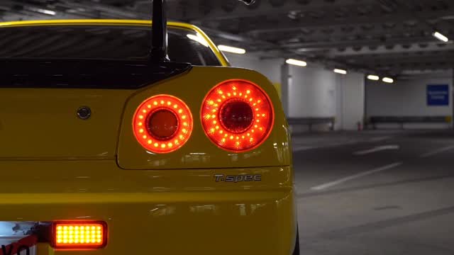 Instagram post by @_gtr_world_ for Auto Finesse. Caption reads: the daily 📸: #autofinesse #TeamAF #r34gtr #r34....