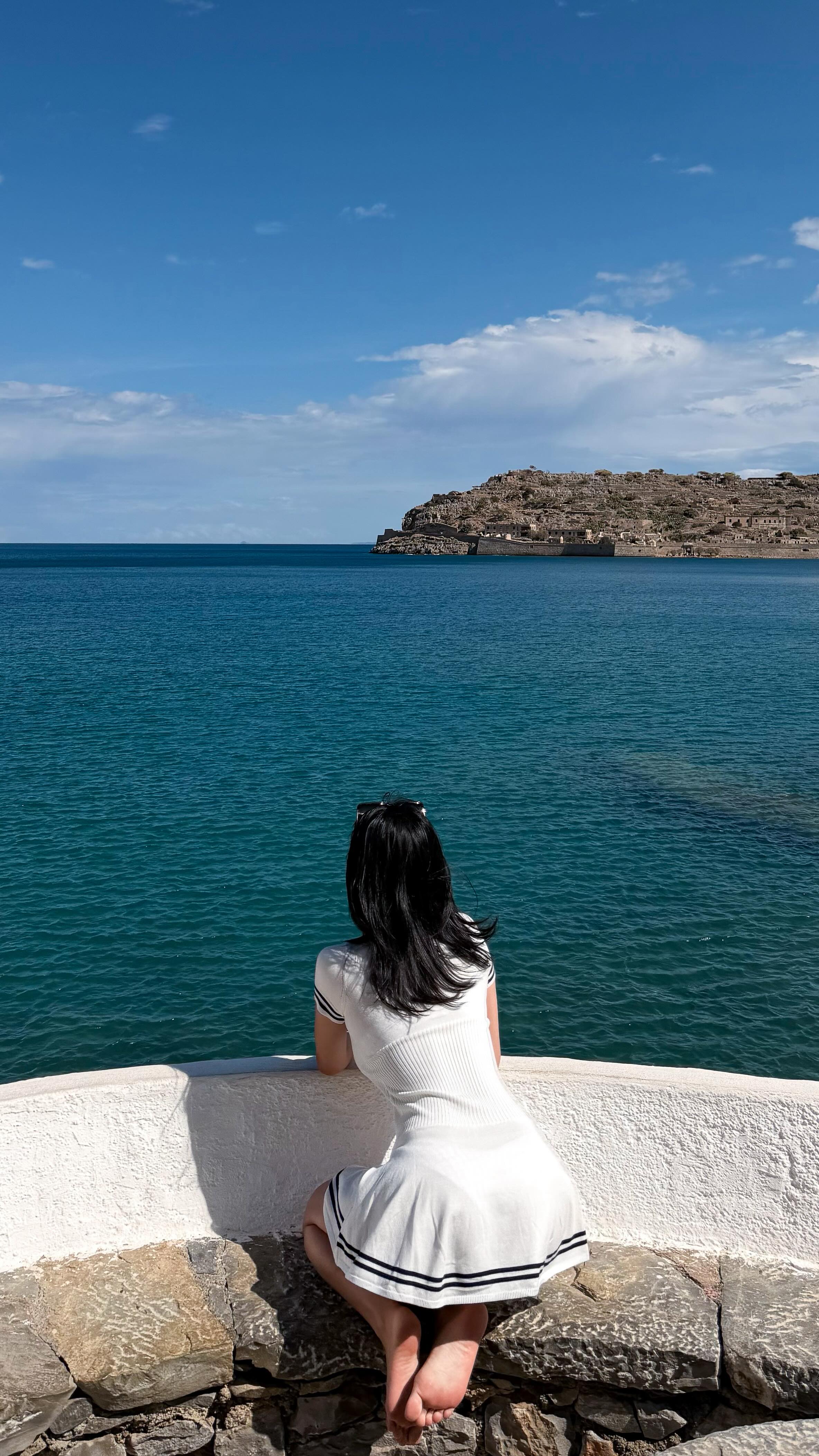 Instagram post by @jinluxx for Frankies Bikinis. Caption reads: Nothing feels lovelier than the warm sun and a....