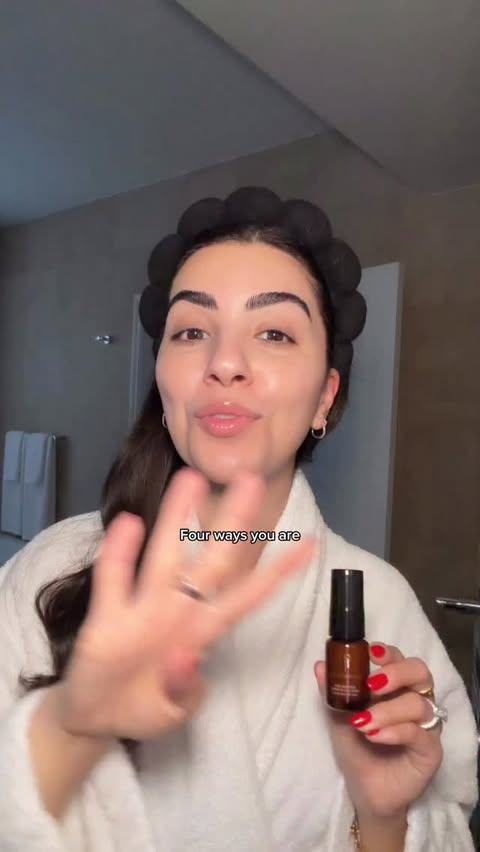 Instagram post by @mona.the.pa for true Botanicals. Caption reads: The New Pure Radiance Supreme Eye Cream by....