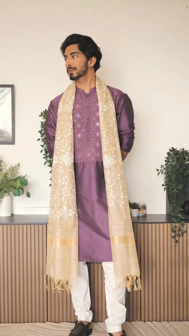 Instagram post by @raunakspam for Pantaloons. Caption reads: This Diwali, ✨✨it’s all about mixing, matching,....