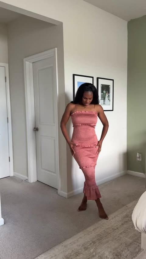 Instagram post by @lifewithlaurie_ for PinkBlush. Caption reads: @shoppinkblush sent me a few pieces and they did....