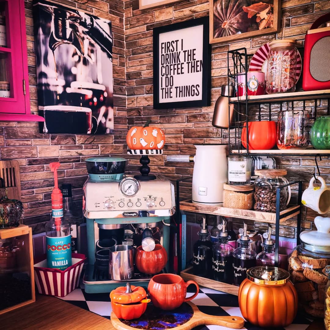 Instagram post by @thecornerflatldn for Poster Store. Caption reads: Ｃｏｓｙ Ｃｏｆｆｅｅ Ｃｏｒｎｅｒ 

Ad | Getting cosy with this....