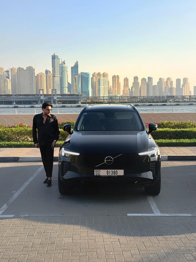 Instagram post by @fawad.aly for Volvo Cars. Caption reads: [...] 🫶🏻”
.
.
#volvouae #volvoxc90 #volvocars....