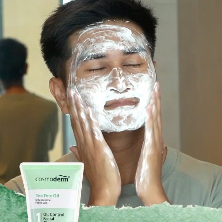 Instagram post by @syaz_bay for Partipost. Caption reads: Hey ! don't stress-stress about your acne & oily....