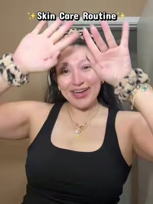 TikTok post by @anna_elizabethhh for JiYu Skin. Caption reads: Yall KNOWWWWW I love my skincare....