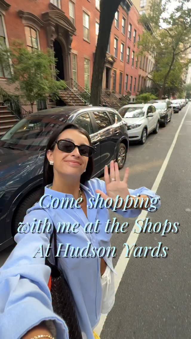 Instagram post by @marisamenist for Aritzia. Caption reads: The best @zara in NYC is at @hudsonyards . The....