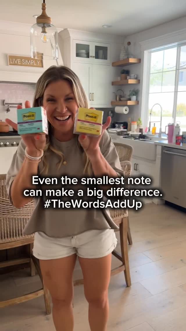 Instagram post by @global_munchkins for Post-it. Caption reads: #ad- Even the smallest note can bring the biggest....