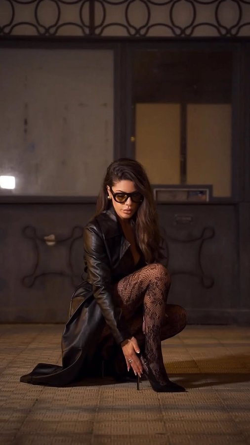 Instagram post by @vanessapiazza89 for OS Sunglasses. Caption reads: Let’s go @os_sunglasses

 
#ossunglasses....