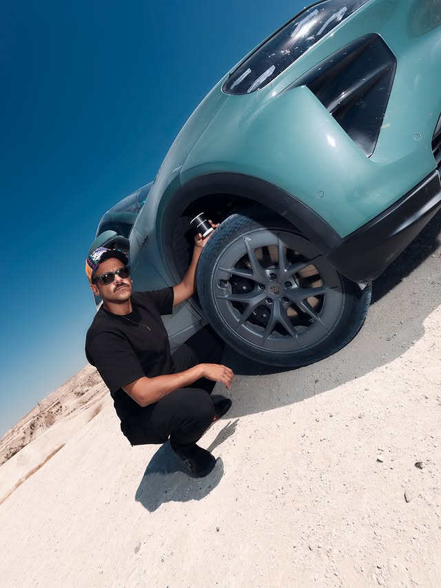Instagram post by @umit.erdim for Porsche. Caption reads: Cayenne Electric ⚡️ @porscheturkiye *reklam.