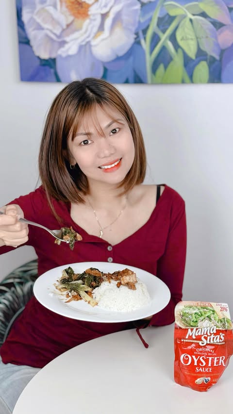 Instagram post by @jinkinita for BrandBuzz PH. Caption reads: [...] ☺️ #MamaSitasOysterSauce #BBMommas....