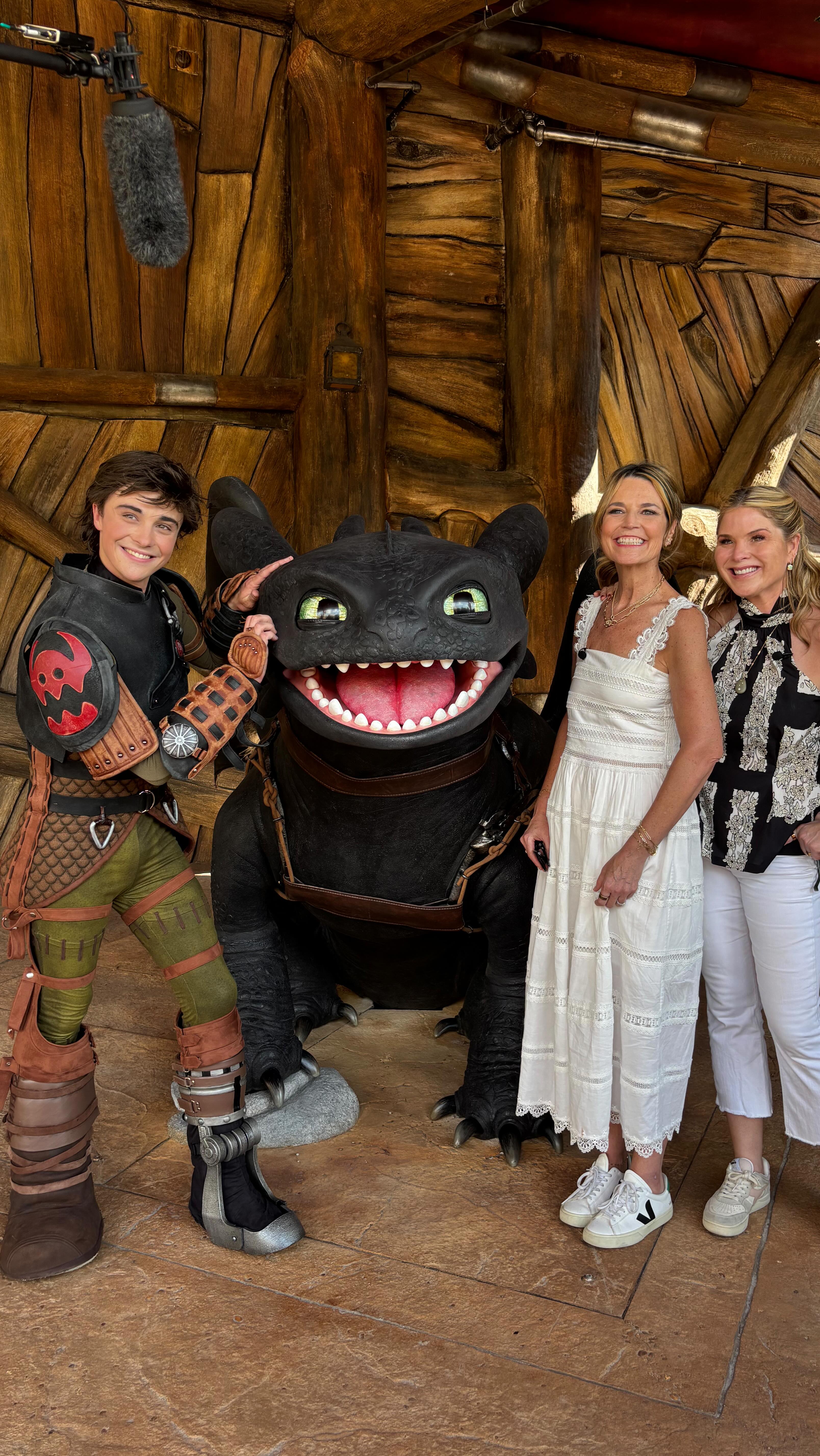 Instagram post by @jennabhager for Universal Orlando Resort. Caption reads: besties meeting besties 🥹 #epicuniverse.