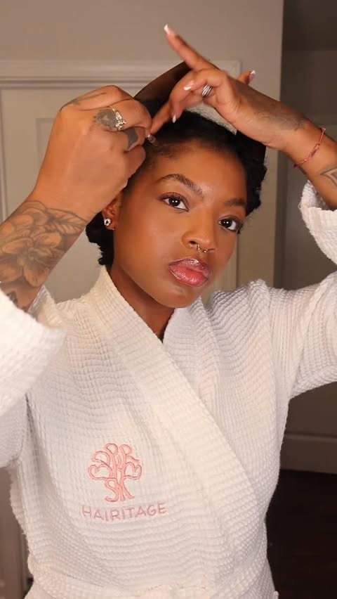 Instagram post by @innocentmyown for Cécred. Caption reads: [...] your edges from reverting while using....