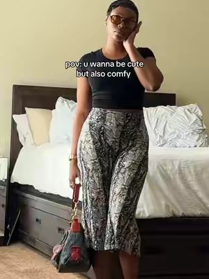 TikTok post by @nadialadaven for Jojoans. Caption reads: [...] #capris #ootd #ootdinspo #yogapants @JOJOANS....