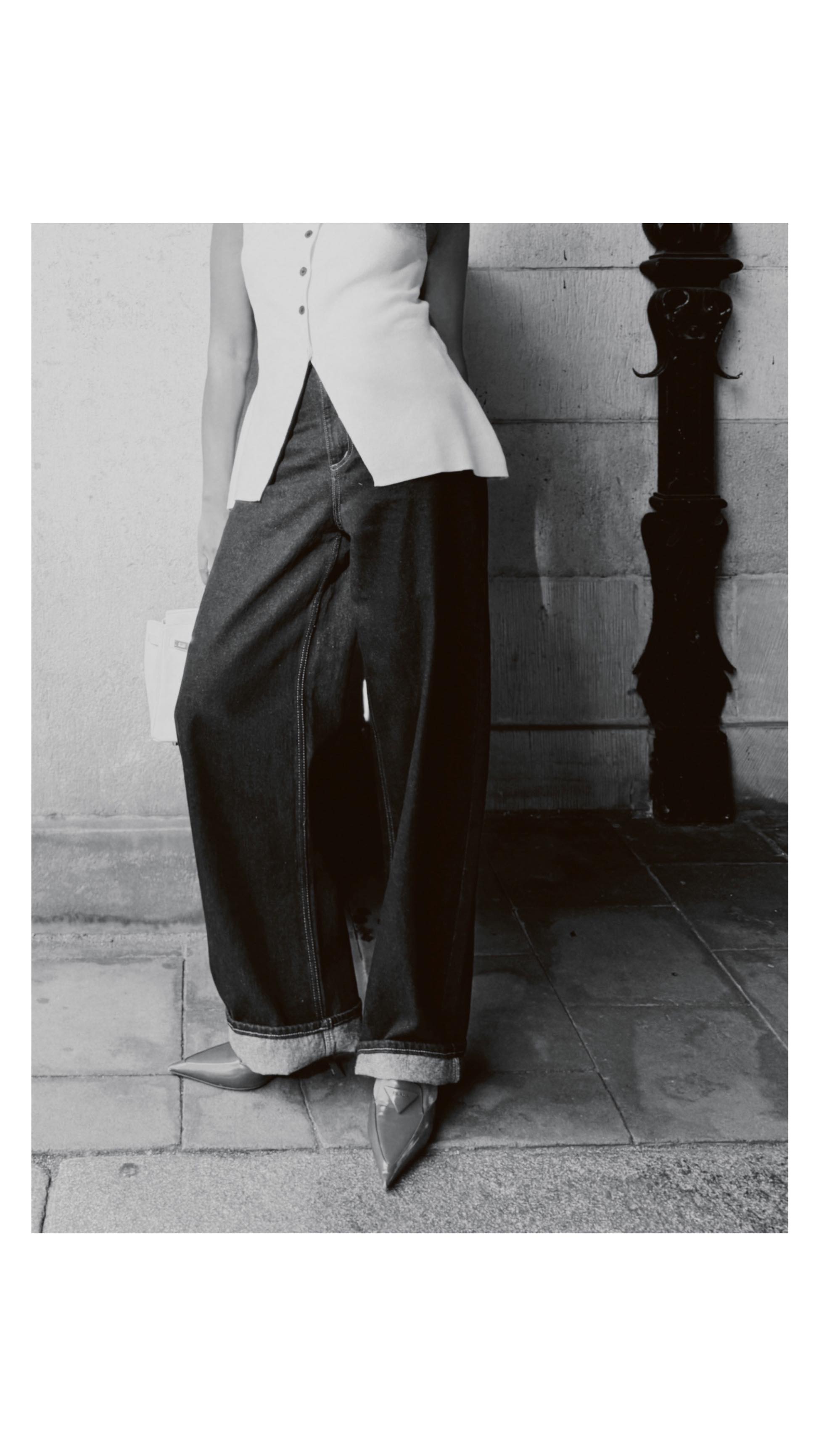 Instagram post by @cherifaakili for EDITED. Caption reads: anzeige* fit of the day @editedofficial ❤️‍🔥.