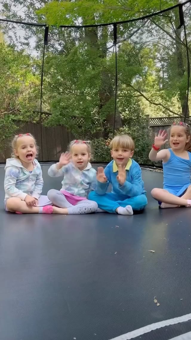 Instagram post by @annatwinsies for Springfree Trampoline. Caption reads: [...] in town - Springfree! ✨....