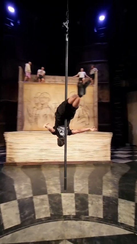Instagram post by @emmanuelnerox for Cirque du Soleil. Caption reads: Aerial Pole ✨️.