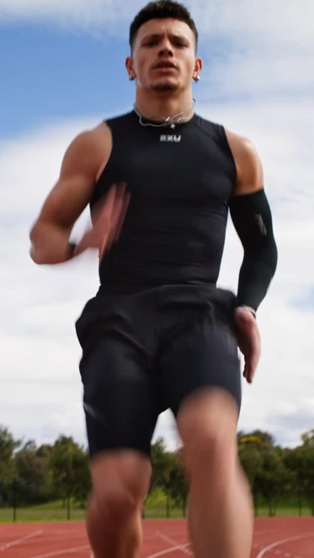 Instagram post by @connor__bond for 2XU. Caption reads: The countdown is on. Get within < 1 second of....