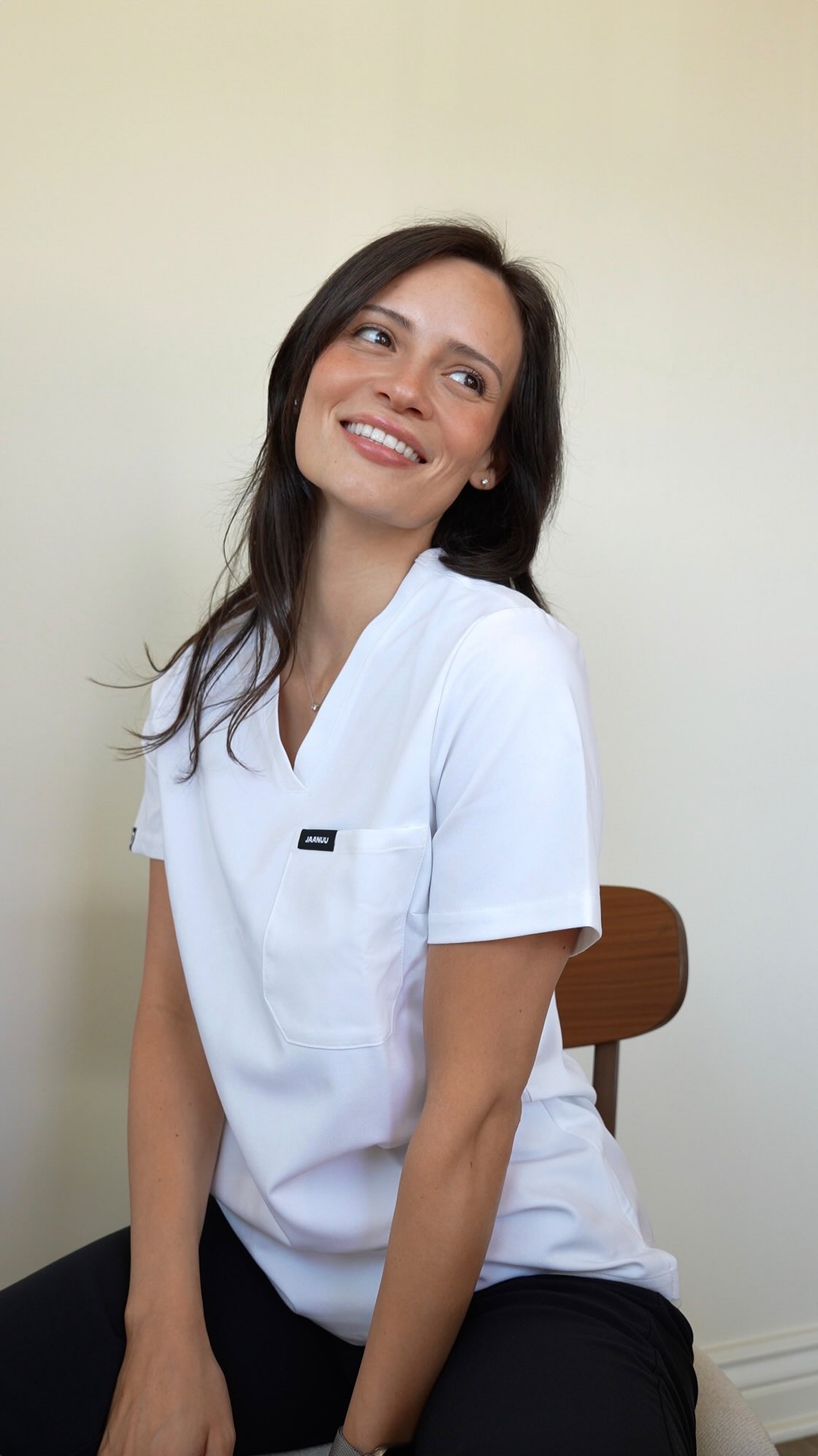 Instagram post by @rachelsouthard for Jaanuu. Caption reads: I’m all about transparency when it comes to....