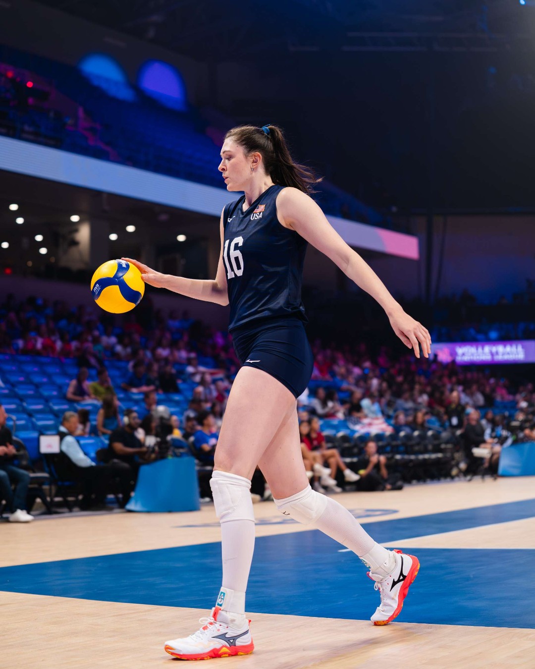 Instagram post by @dana_rettke for Mizuno USA. Caption reads: Running into World Championships - Tune in to....