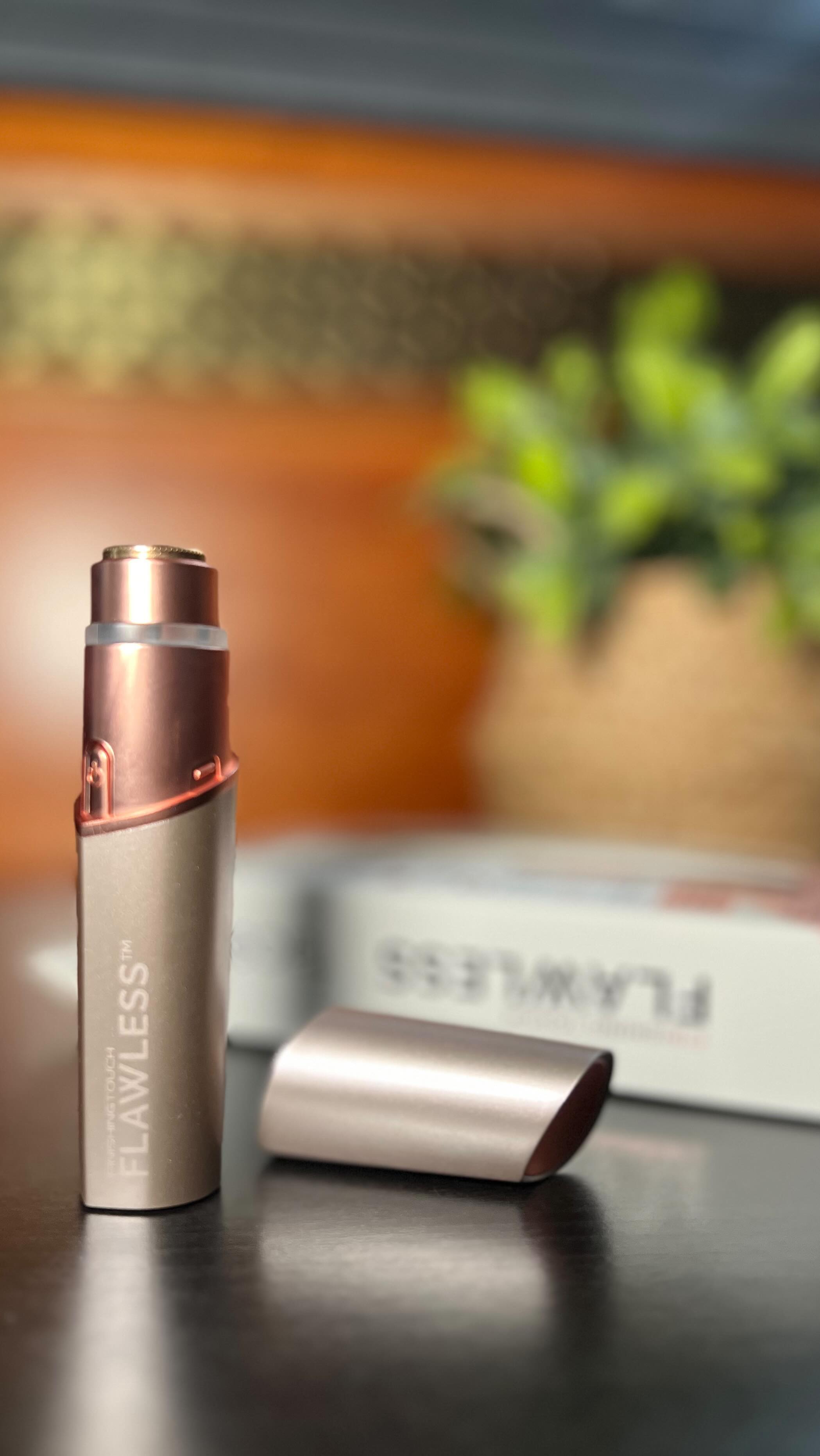 Instagram post by @sarah.11.02 for Finishing Touch Flawless. Caption reads: Want to achieve smooth and flawless skin? The....