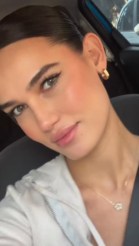 Instagram post by @michemasson for L'Oréal Paris. Caption reads: Poniendo a prueba la INFALLIBLE CUSHION de....