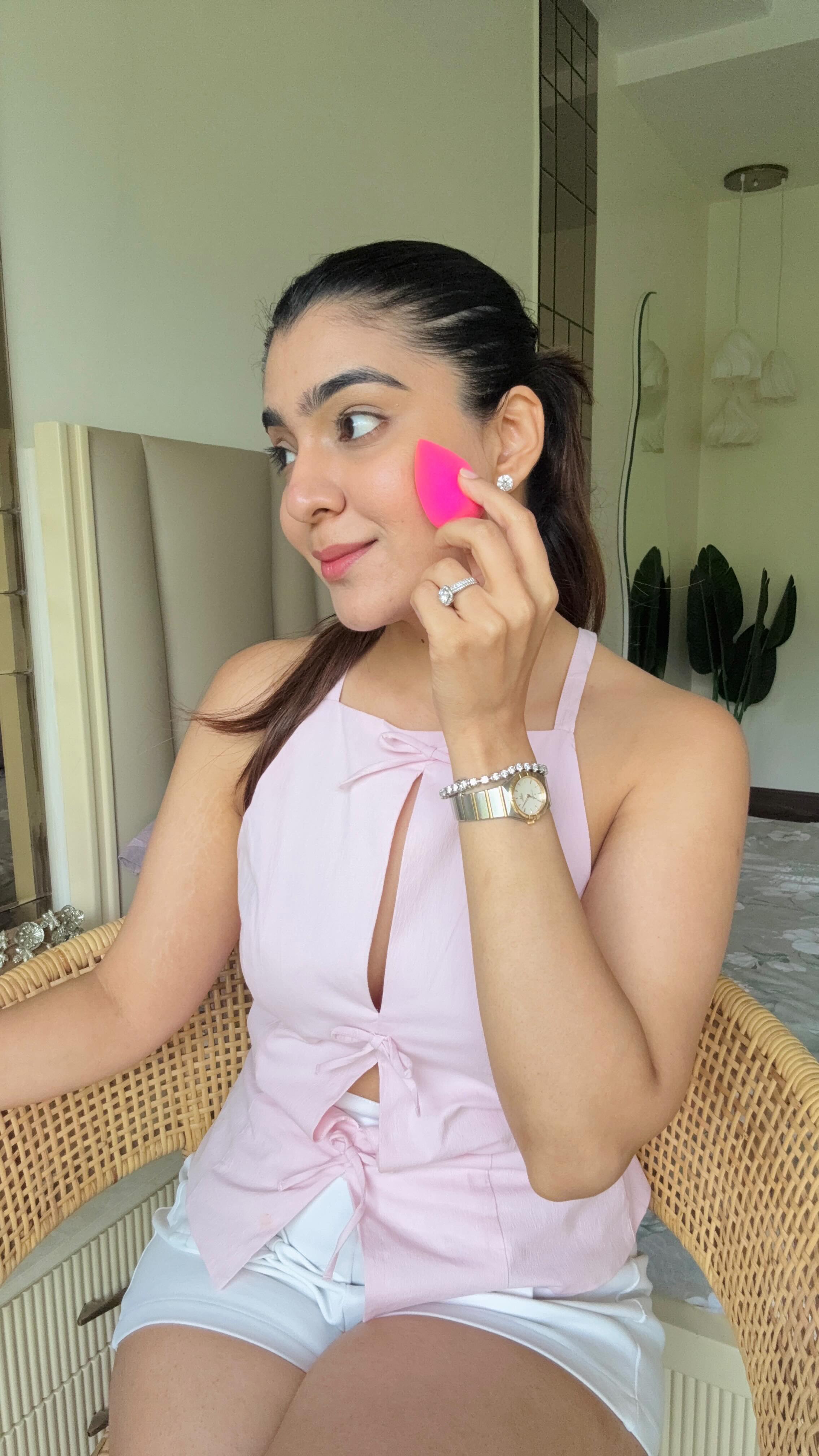 Instagram post by @thecisterco for Beautyblender. Caption reads: [...] but nothing compares to the OG....