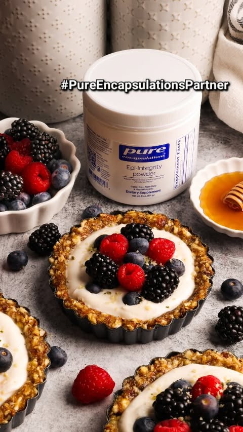 Instagram post by @colorful_superfoodie for Pure Encapsulations. Caption reads: #PureEncapsulationsPartner No Bake Mini Berry....