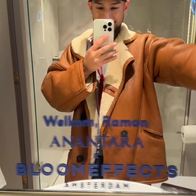 Instagram post by @glowbyramon for Bloomeffects. Caption reads: PR/BRAND TRIP | So far very gagged @bloomeffects....