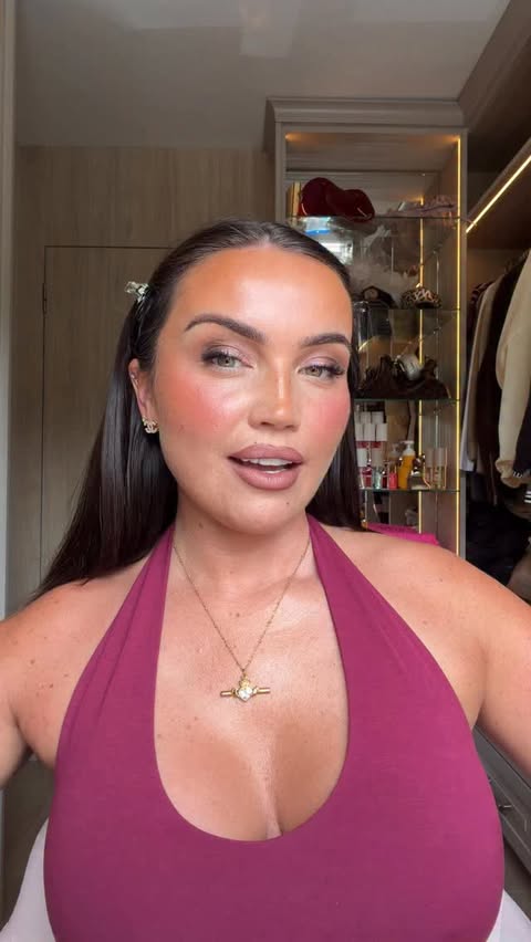 Instagram post by @ellieekellyy for Inglot. Caption reads: Im still & always willing be an @inglotirelanduk....
